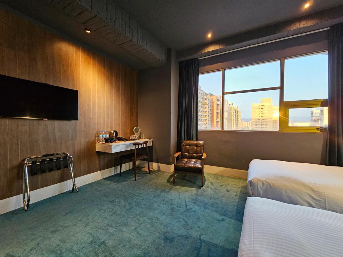Modern Inn Tchaj-čung Exteriér fotografie