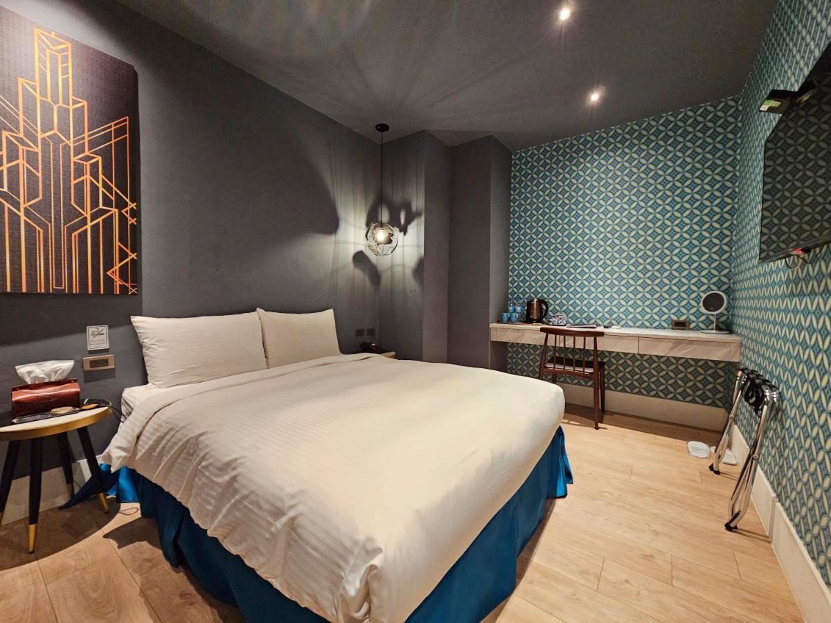 Modern Inn Tchaj-čung Exteriér fotografie